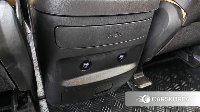 Hyundai Staria id 4445299 из Кореи 20