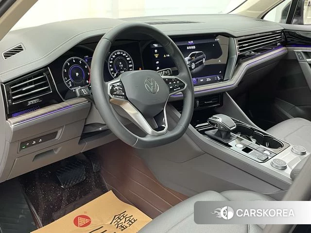 Volkswagen Touareg id 4258632 из Китая 20