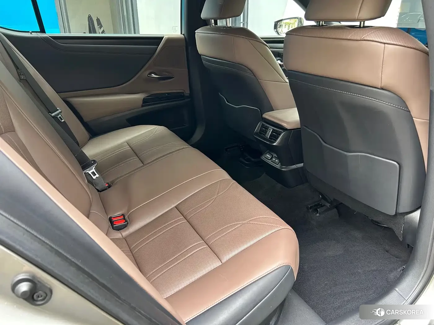 Lexus ES id 4601144 из Китая 20