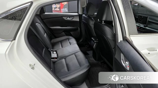 Kia Come New K3 id 4233171 из Кореи 20