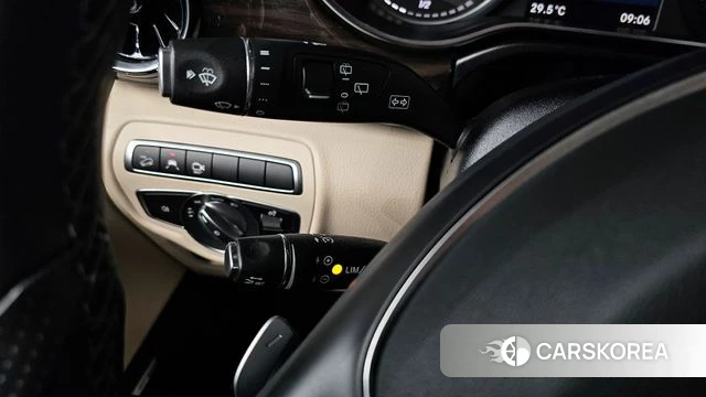 Mercedes-Benz V-Class id 4584846 из Кореи 20