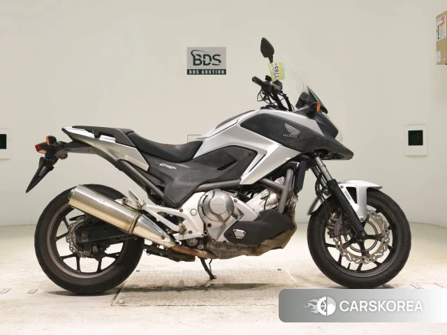 Проданный Honda NC700X DCT 2013 из Японии, фото 3