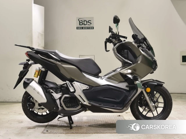 Проданный Honda ADV150 id 4237573 из Японии, фото 20