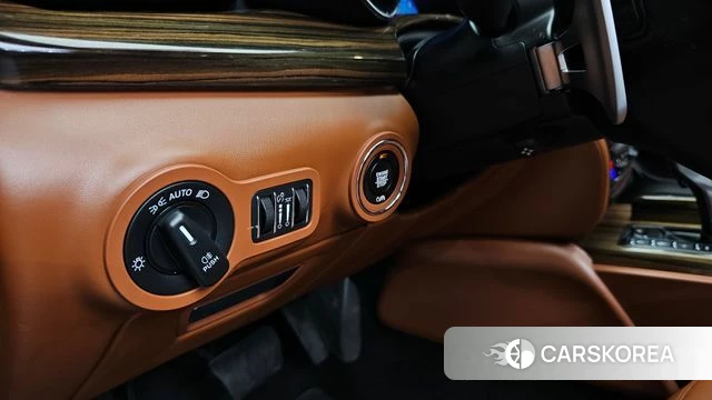 Maserati Quattroporte id 4482390 из Кореи 20