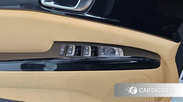 Kia Carnival 4th generation id 4202808 из Кореи 20