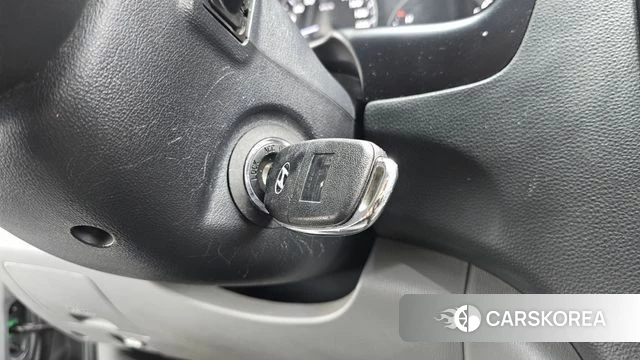 Hyundai The New Grand Starex id 4632747 из Кореи 20