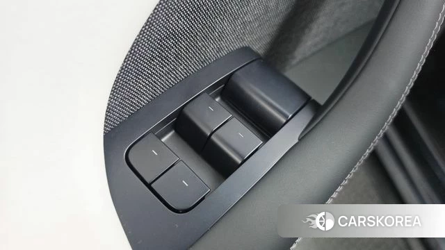Tesla Model X id 4879685 из Кореи 20