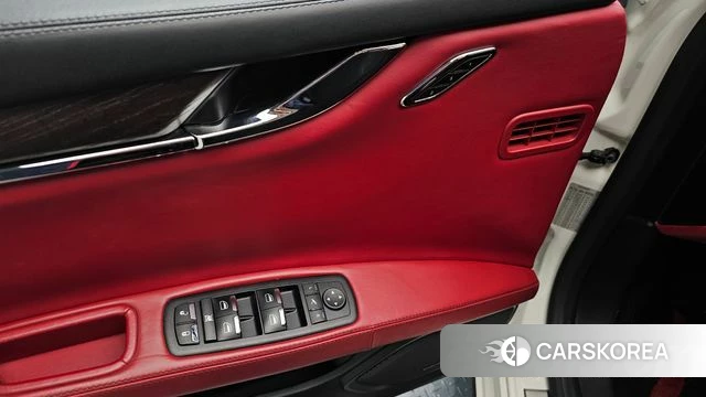 Maserati Quattroporte id 4430354 из Кореи 20
