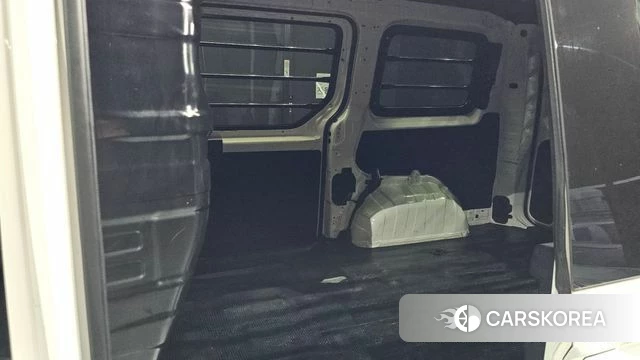 Hyundai Staria id 4223571 из Кореи 20