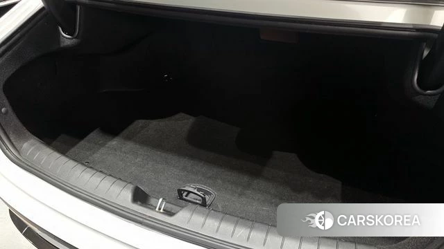 Hyundai Grandeur (GN7) id 4315874 из Кореи 20