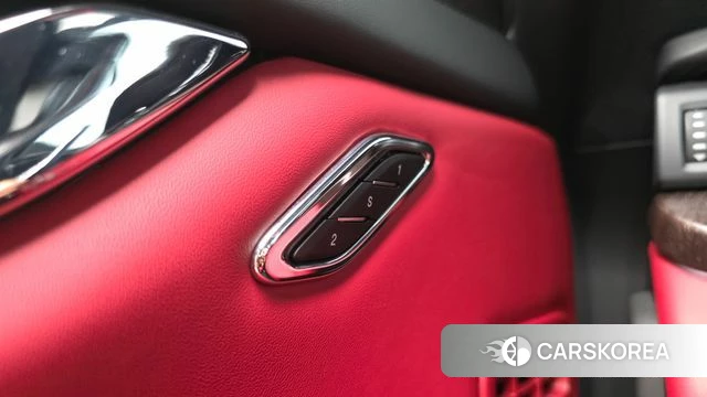 Maserati Quattroporte id 4285265 из Кореи 20