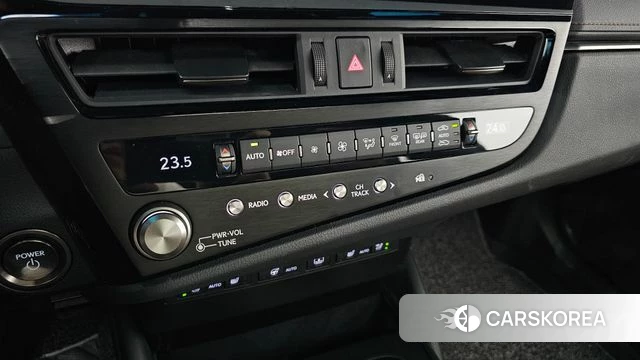 Lexus ES300h 7th generation id 4527745 из Кореи 20