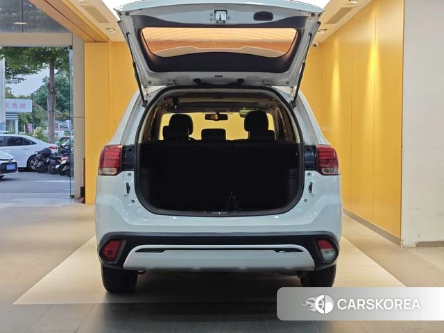 Mitsubishi  Outlander id 4221388 из Китая 20
