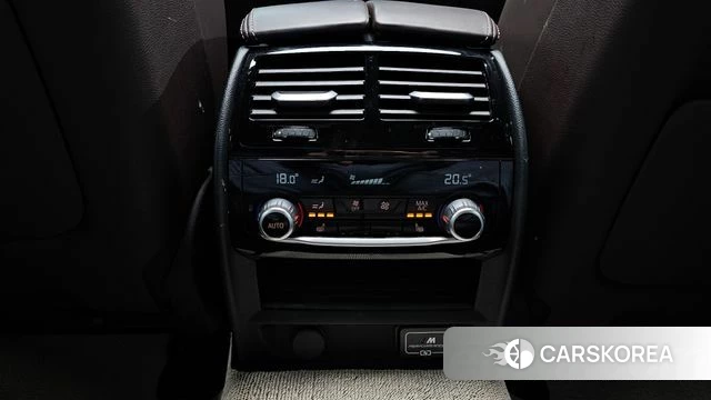 BMW 5 Series (G30) id 4682477 из Кореи 20