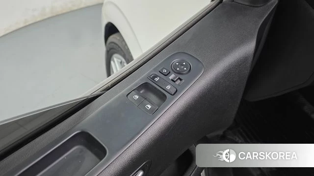 Hyundai Staria id 4942947 из Кореи 20
