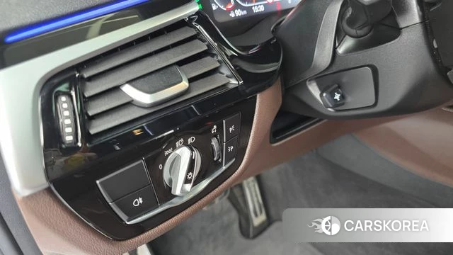 BMW 6 Series GT (G32) id 4623709 из Кореи 20