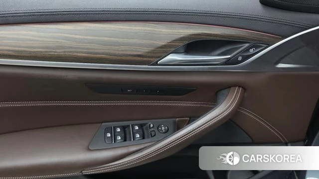BMW 5 Series (G30) id 4727710 из Кореи 20