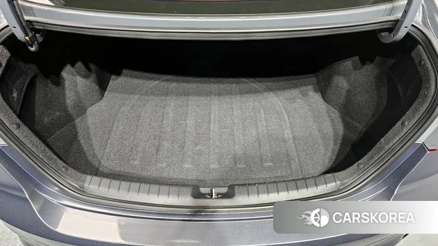 Hyundai Avante AD id 4246103 из Кореи 20