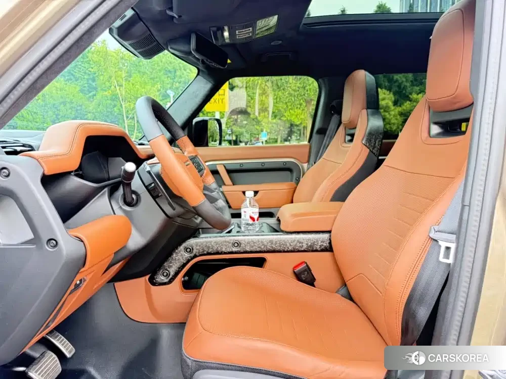 Land Rover Defender id 4548357 из Китая 20