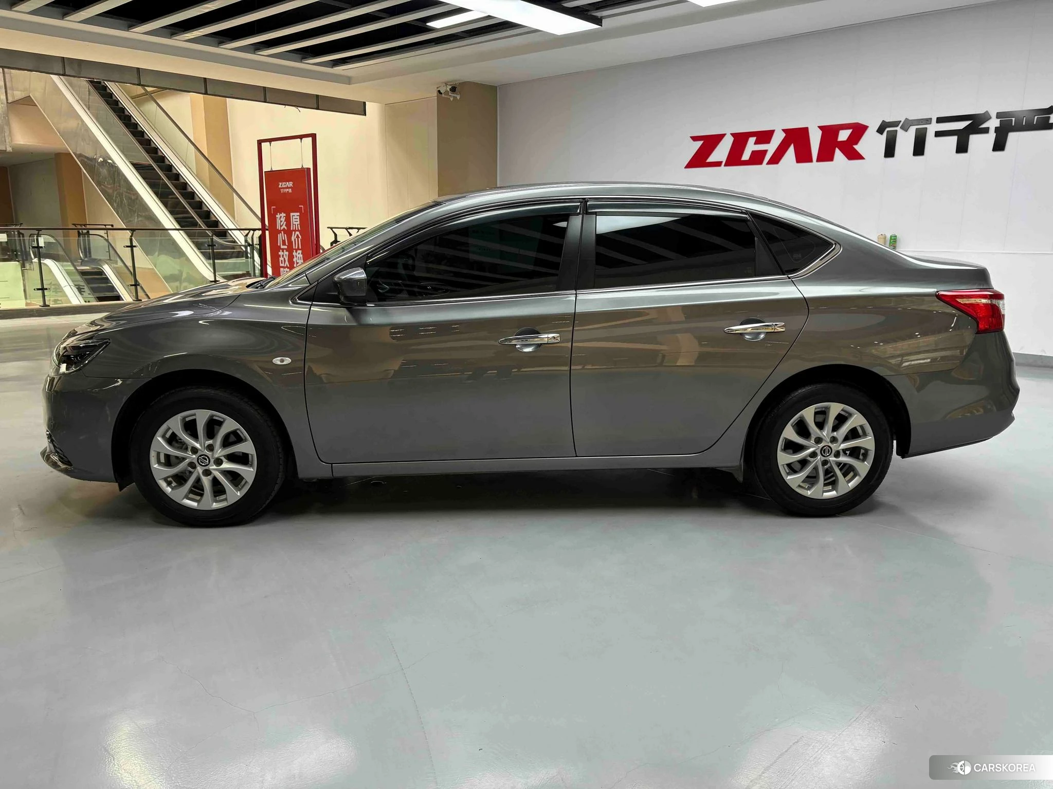Nissan Xuan Yi id 4492969 из Китая 20