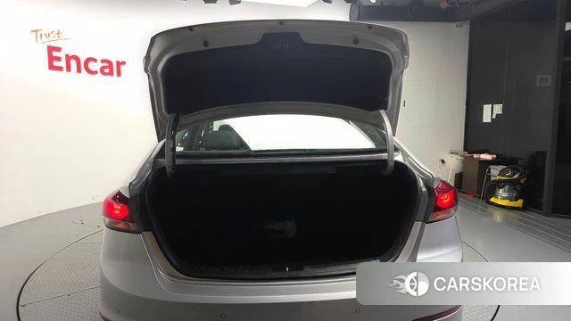 Hyundai Avante AD id 4403692 из Кореи 20