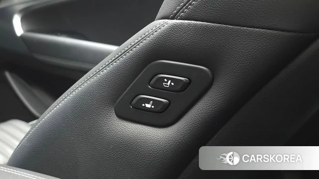 Genesis The New G70 id 4445549 из Кореи 20
