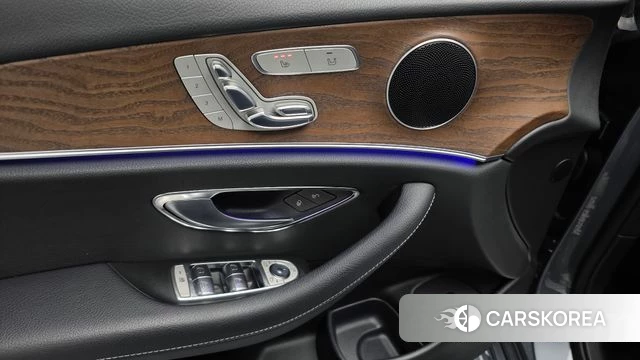 Mercedes-Benz E-Class W213 id 4372003 из Кореи 20