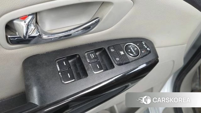 Kia The New Carnival id 4642837 из Кореи 20