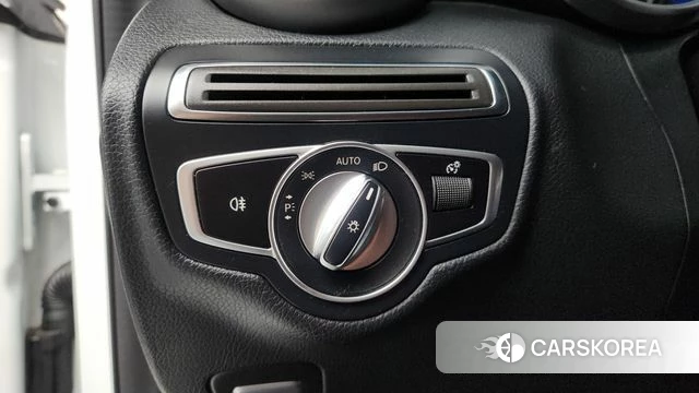 Mercedes-Benz C-Class W205 id 4384605 из Кореи 20