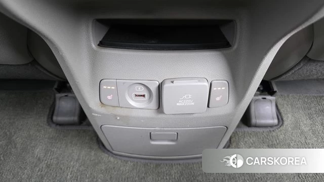 Kia All New Carnival id 4713416 из Кореи 20