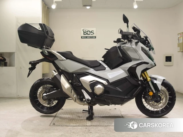 Проданный Honda X-ADV 750 id 4253014 из Японии, фото 20