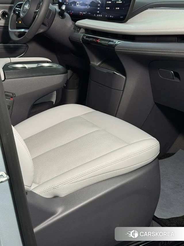 Buick GL8 id 3920599 из Китая 20