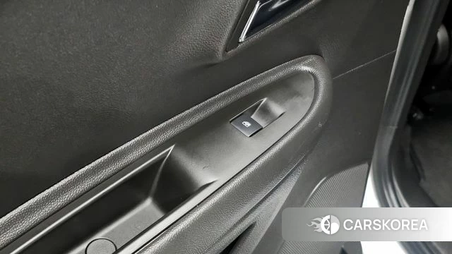Chevrolet (GM Daewoo) The New Trax id 4626395 из Кореи 20