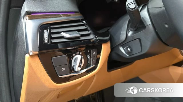 BMW 5 Series (G30) id 4657662 из Кореи 20