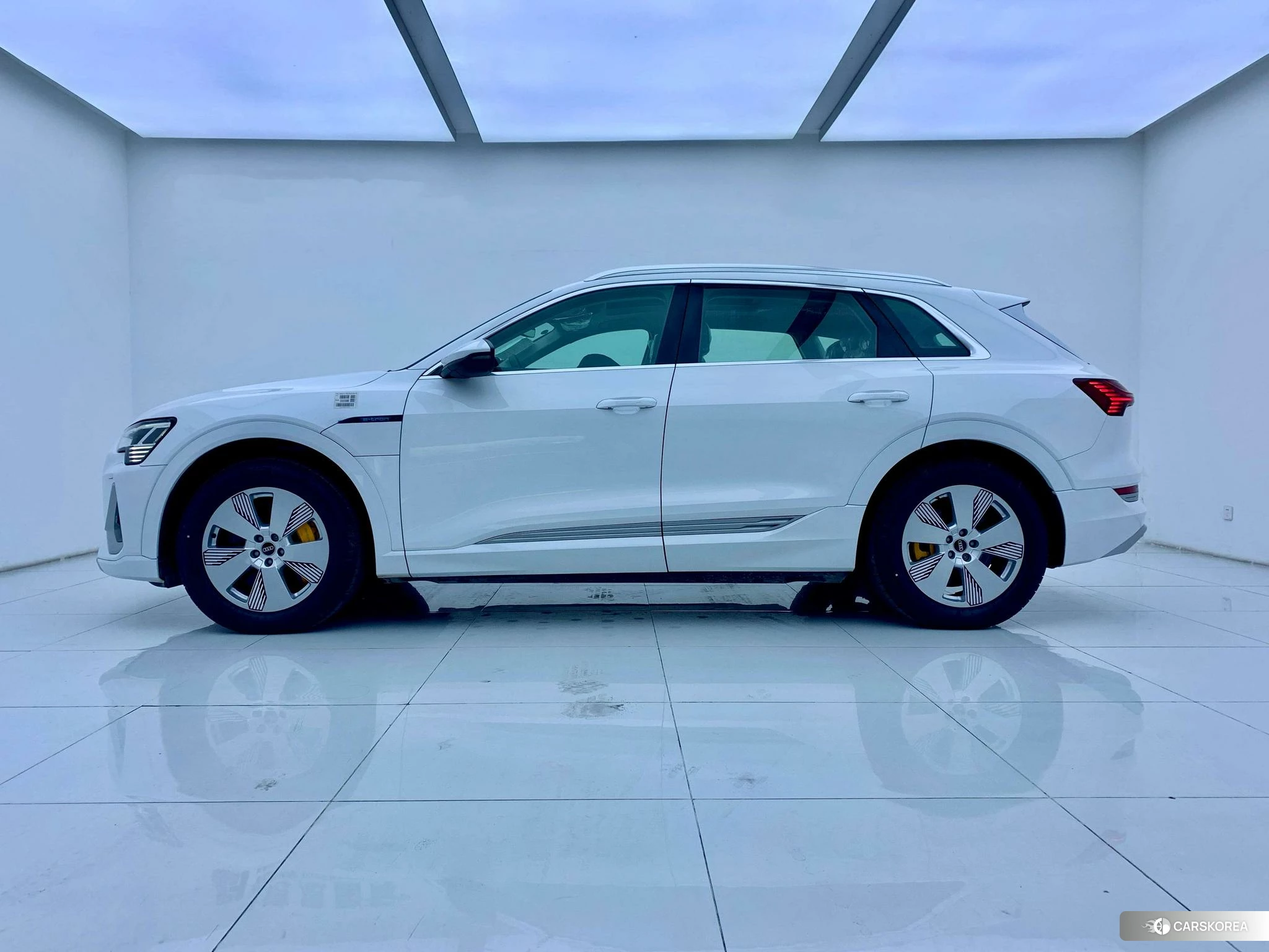 Audi e-tron id 4454553 из Китая 20