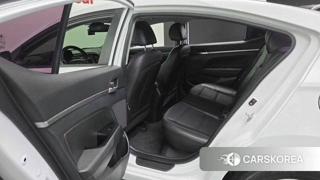 Hyundai The New Avante AD id 4574190 из Кореи 20