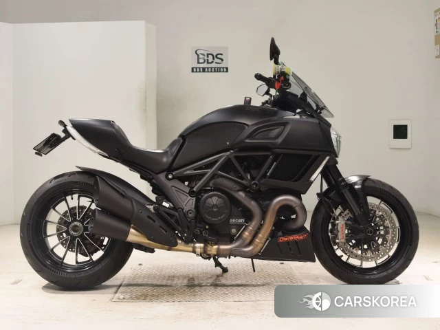 Проданный Ducati DIAVEL DARK id 4199338 из Японии, фото 20