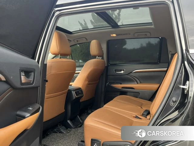 Toyota Highlander id 4320885 из Китая 20