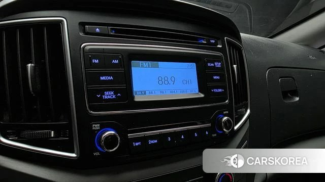 Hyundai The New Grand Starex id 4573537 из Кореи 20