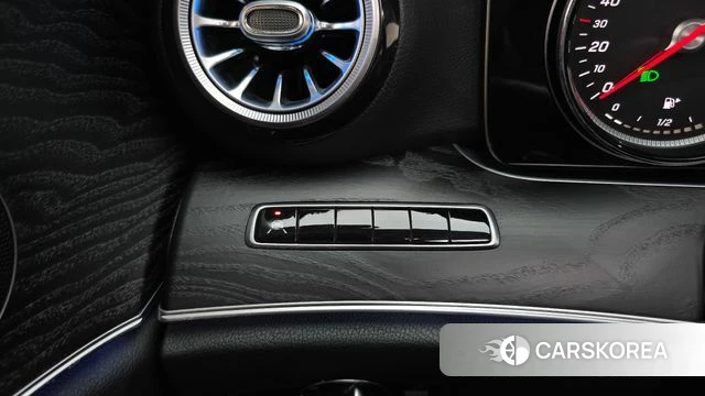 Mercedes-Benz E-Class W213 id 4698601 из Кореи 20