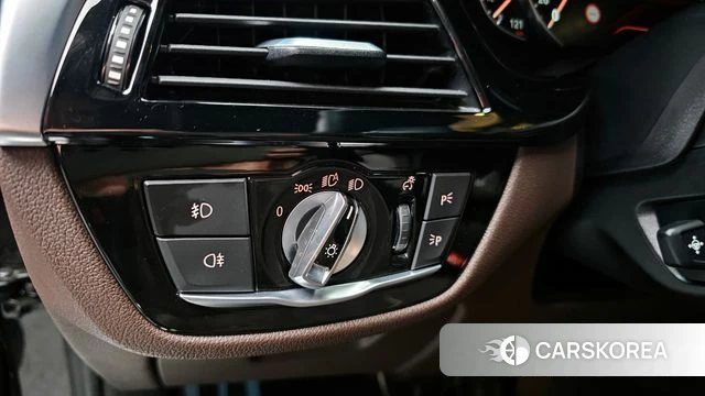 BMW 5 Series (G30) id 4305274 из Кореи 20