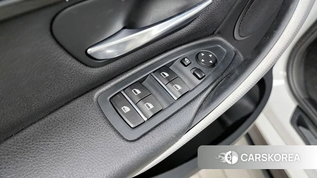 BMW 3 Series (F30) id 4286335 из Кореи 20