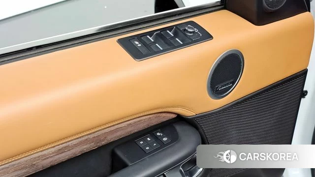 Land Rover Discovery 5 id 4188330 из Кореи 20