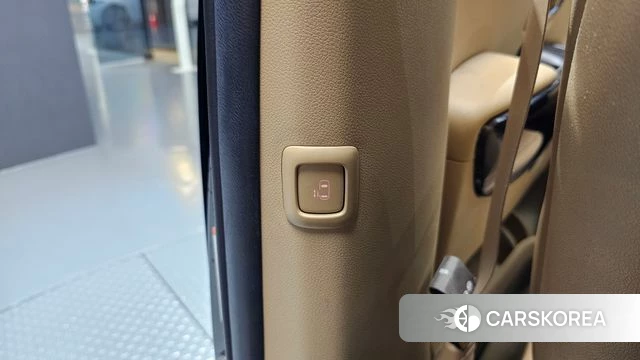 Kia The New Carnival id 4530442 из Кореи 20