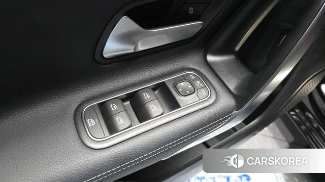 Mercedes-Benz A-Class W177 id 4853629 из Кореи 20