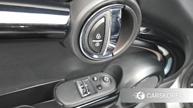 Mini Cooper id 4655934 из Кореи 20