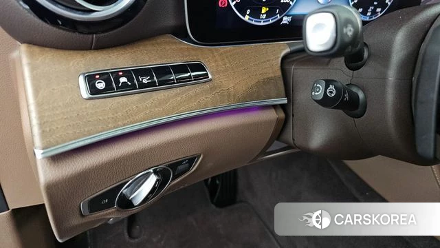 Mercedes-Benz E-Class W213 id 4619913 из Кореи 20