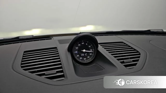 Porsche 911(992) id 4567948 из Кореи 20