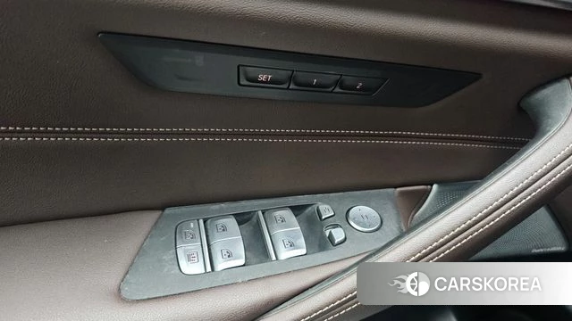BMW 5 Series (G30) id 4712562 из Кореи 20