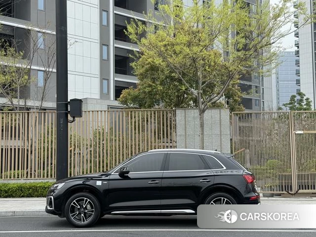 Audi Q5L id 4275516 из Китая 20